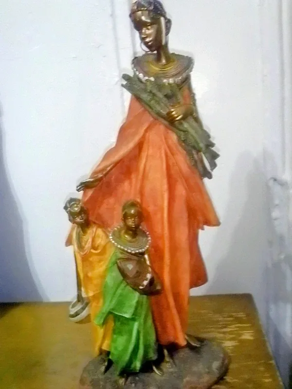 African Statue of a Mother with two children image indicator(2)