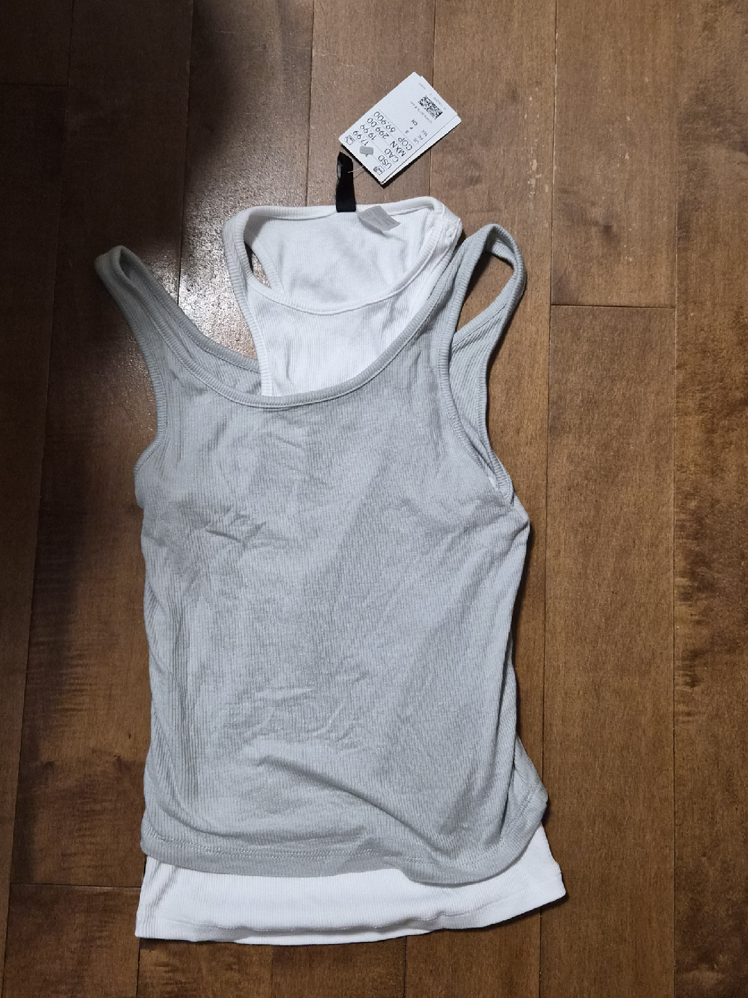Assorted Tank Tops XS - photo 2