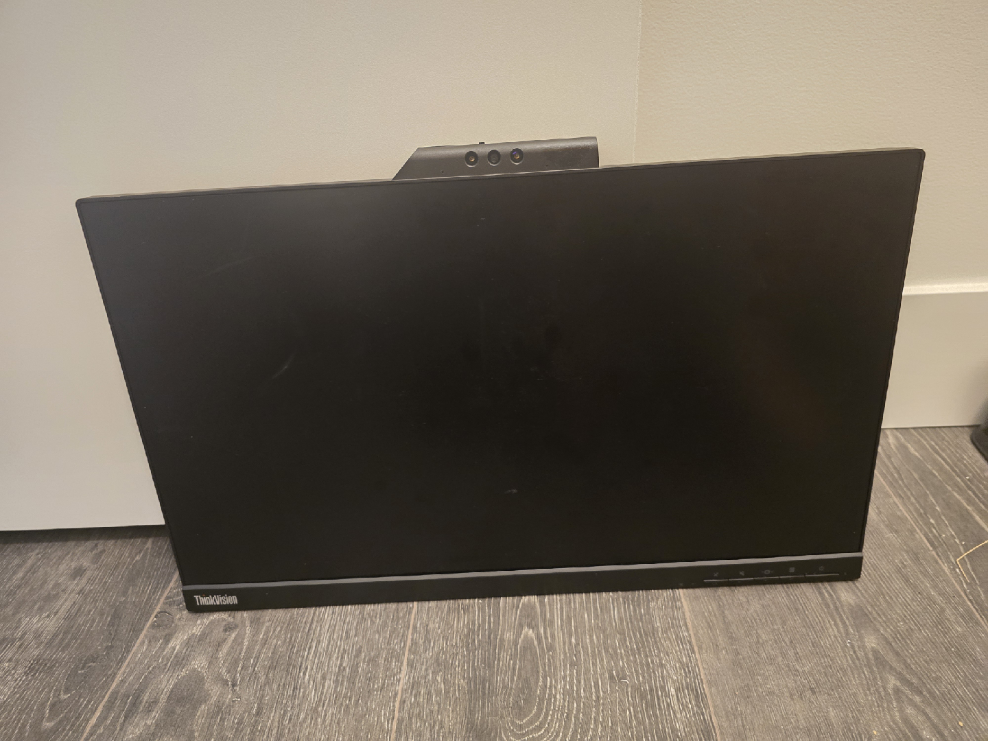 Lenovo monitor with camera