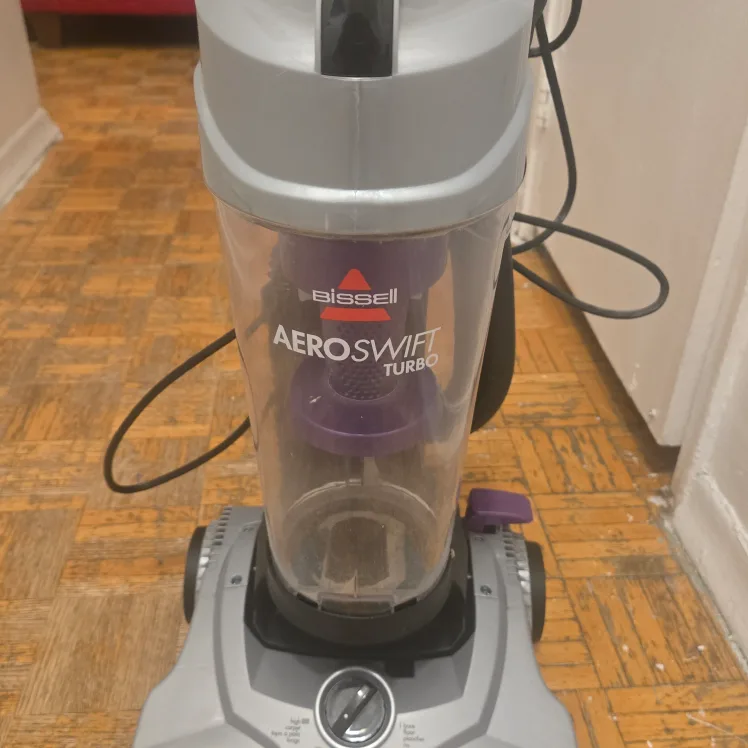 Bissell AeroSwift Turbo Vacuum thumbnail