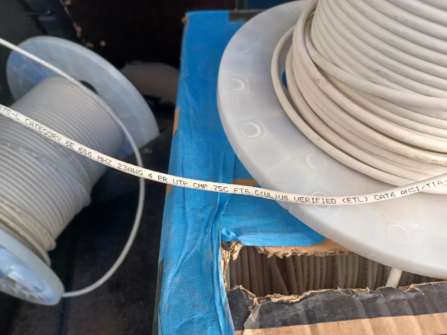 272 ft Cat 6 category 600 mhz ft 6 image indicator(2)