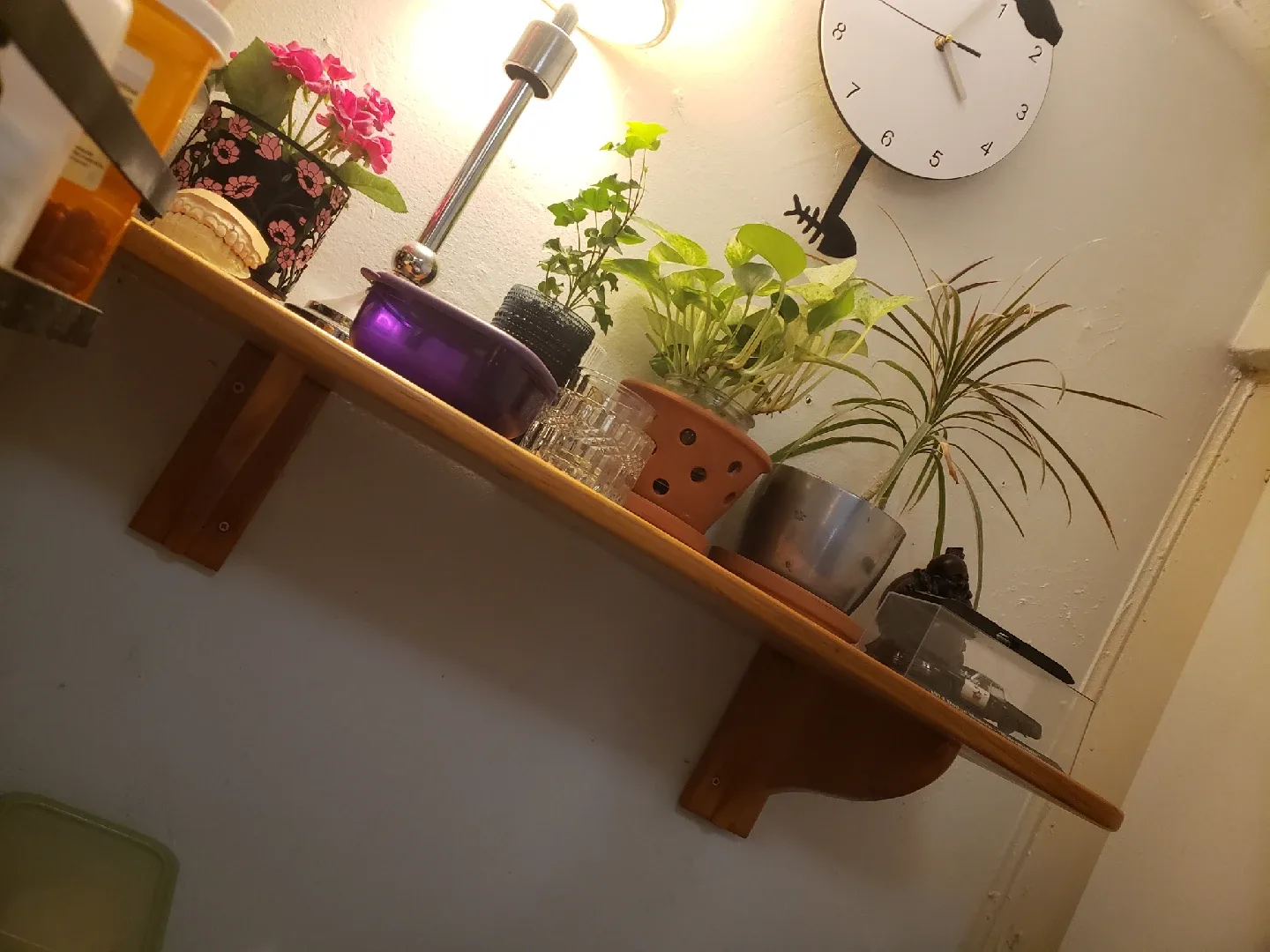 wooden shelf 🥕 🧡 image indicator(3)