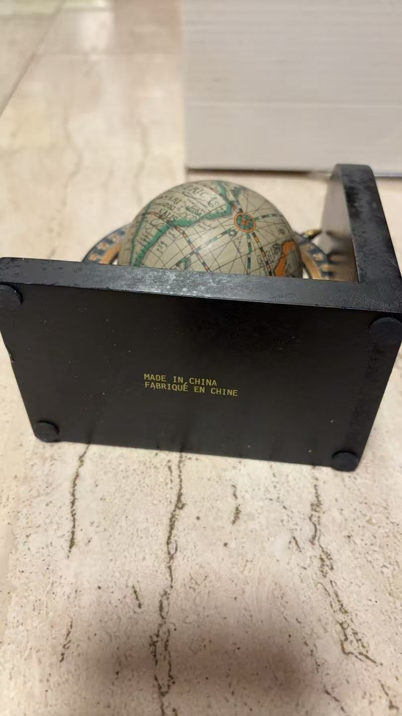 Globe Bookends - Home Decor - photo 3
