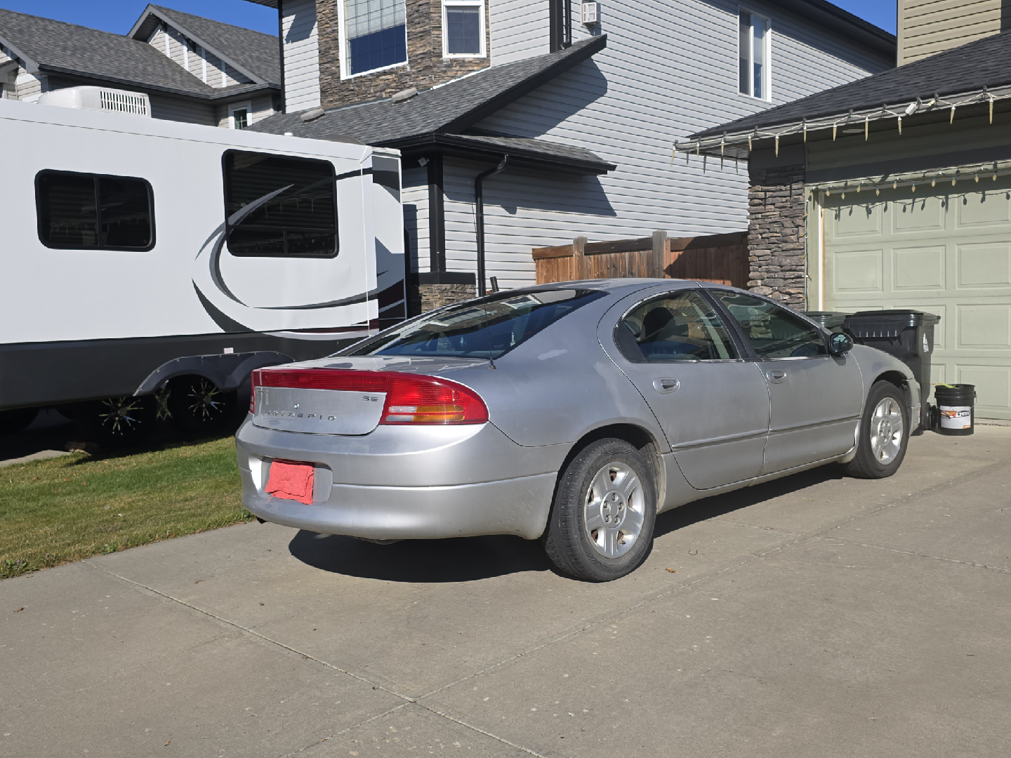 2004 Dodge Intrepid Sedan - Silver - photo 2