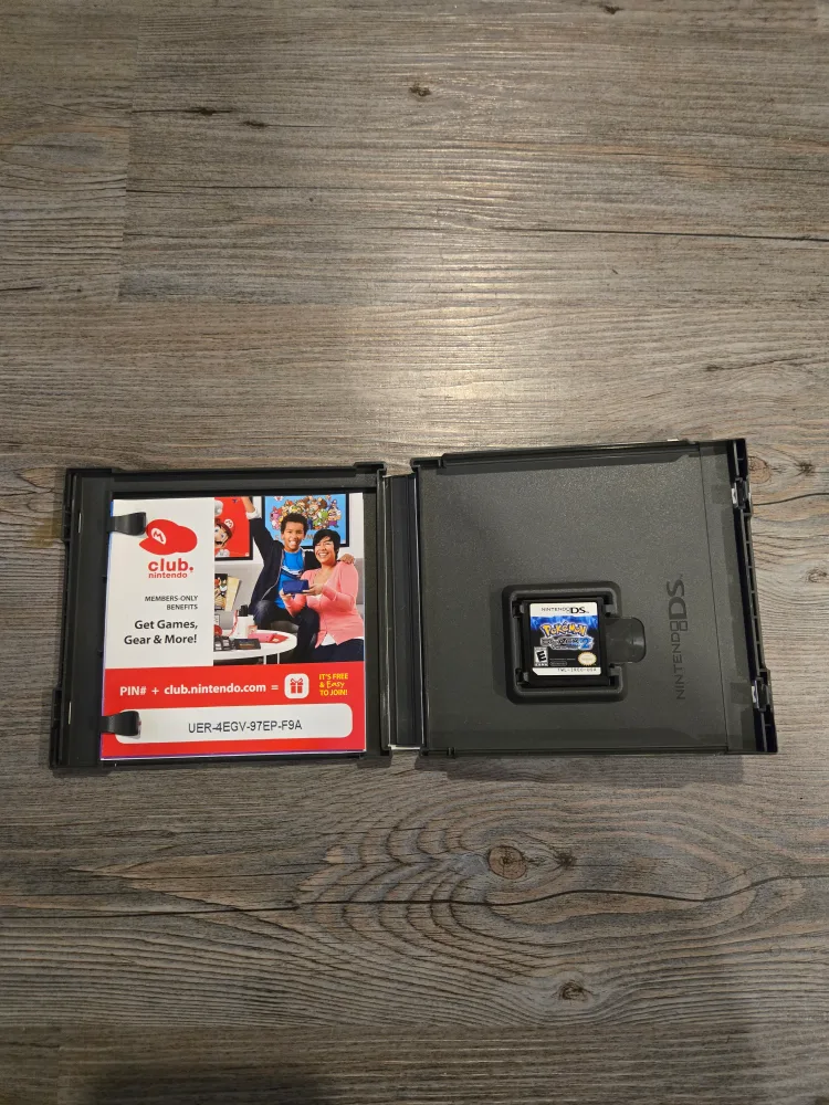 Pokémon Black Version 2 for Nintendo DS image indicator(3)