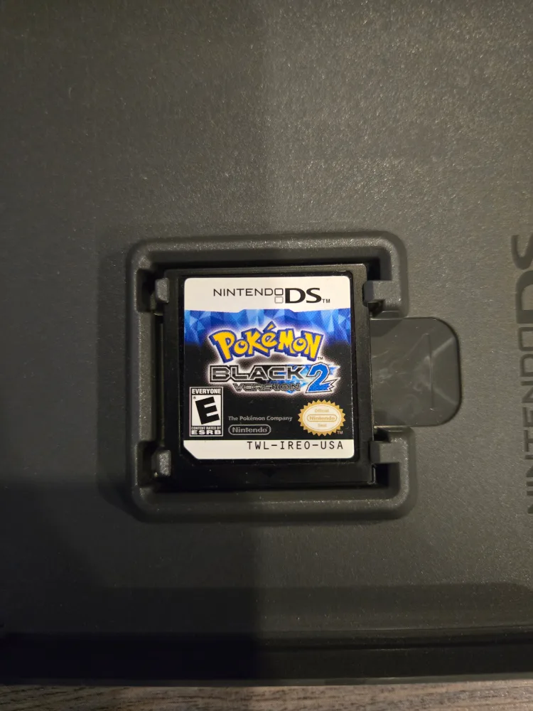 Pokémon Black Version 2 for Nintendo DS image indicator(4)