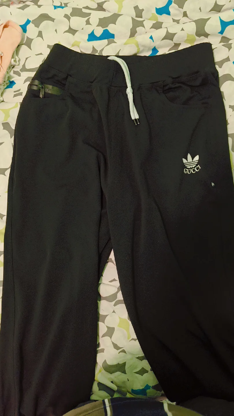 Adidas x Gucci Black Sweatpants XL image indicator(2)