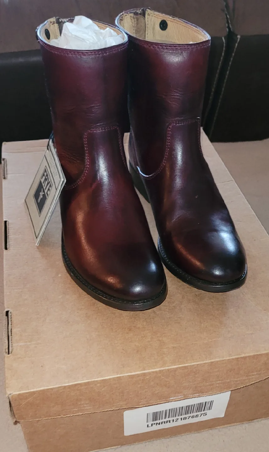 Frye Leather Ankle Boots, Size 7🧡 Bingo thumbnail