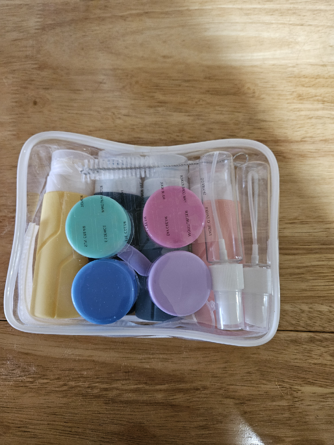 Travel Bottles Set - photo 2