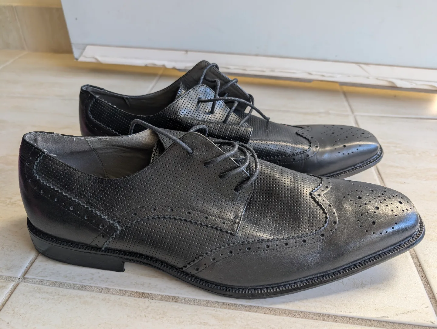 Steve Madden P-Lander Black Leather Dress Shoes - Size 13 image indicator(2)