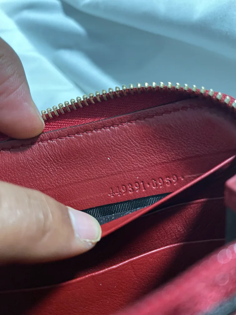 Gucci Guccissima Leather Zip Around Wallet image indicator(8)