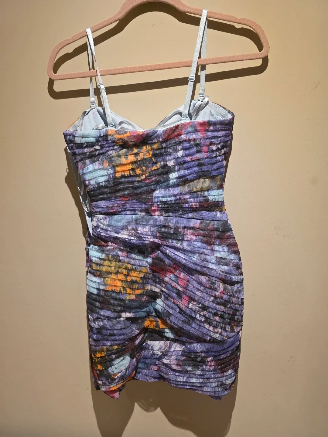 BCBGMAXAZRIA Dress Size 02 image indicator(2)