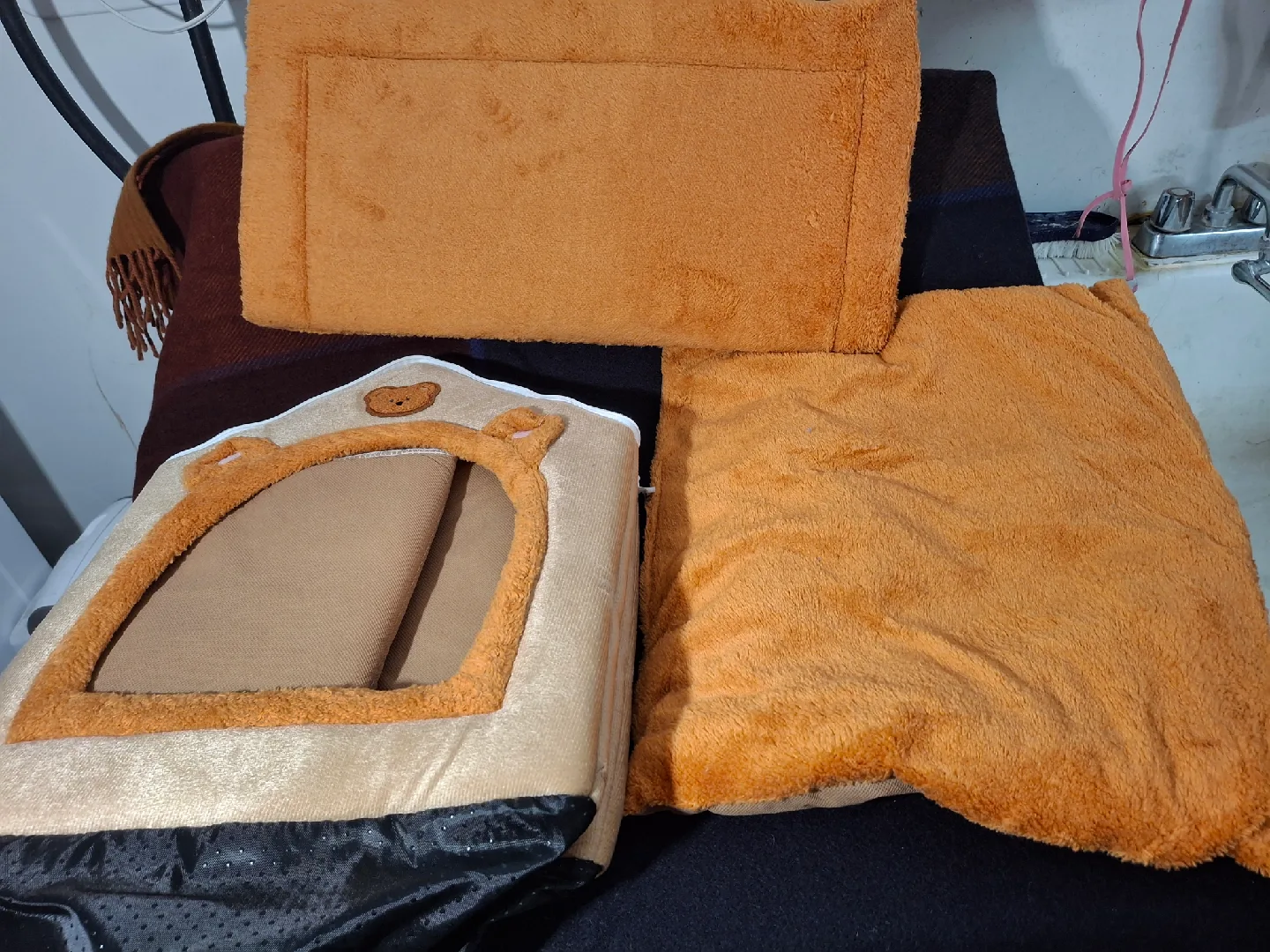 Cozy Pet Bed House image indicator(6)