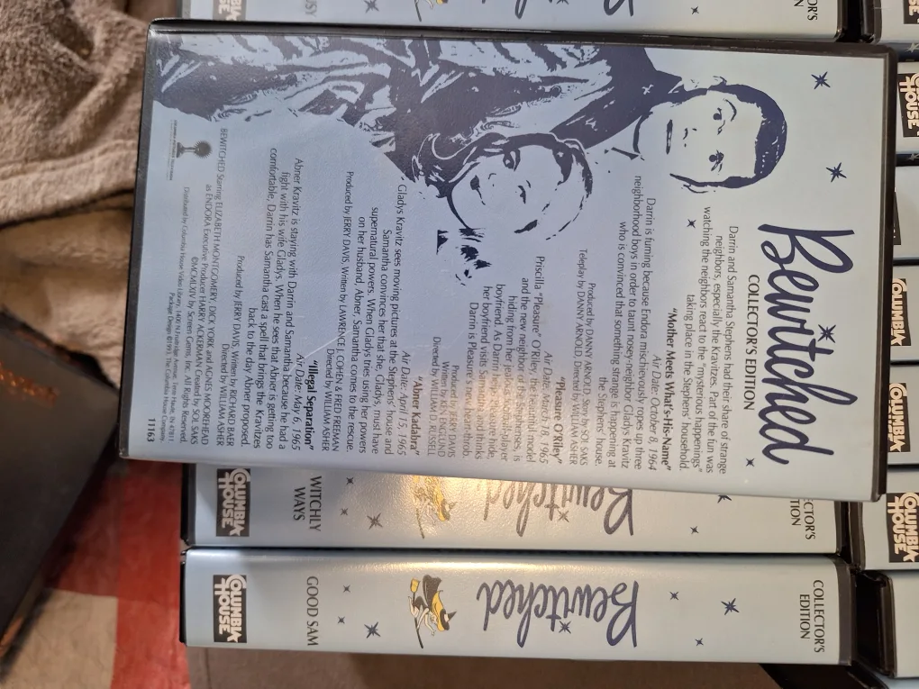 Bewitched VHS Collector's Edition Set image indicator(2)