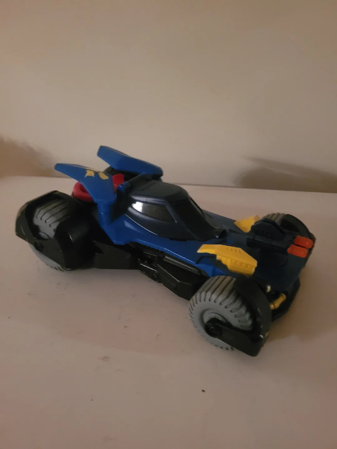 Batman Batmobile Toy Car🥕 Freecycle thumbnail