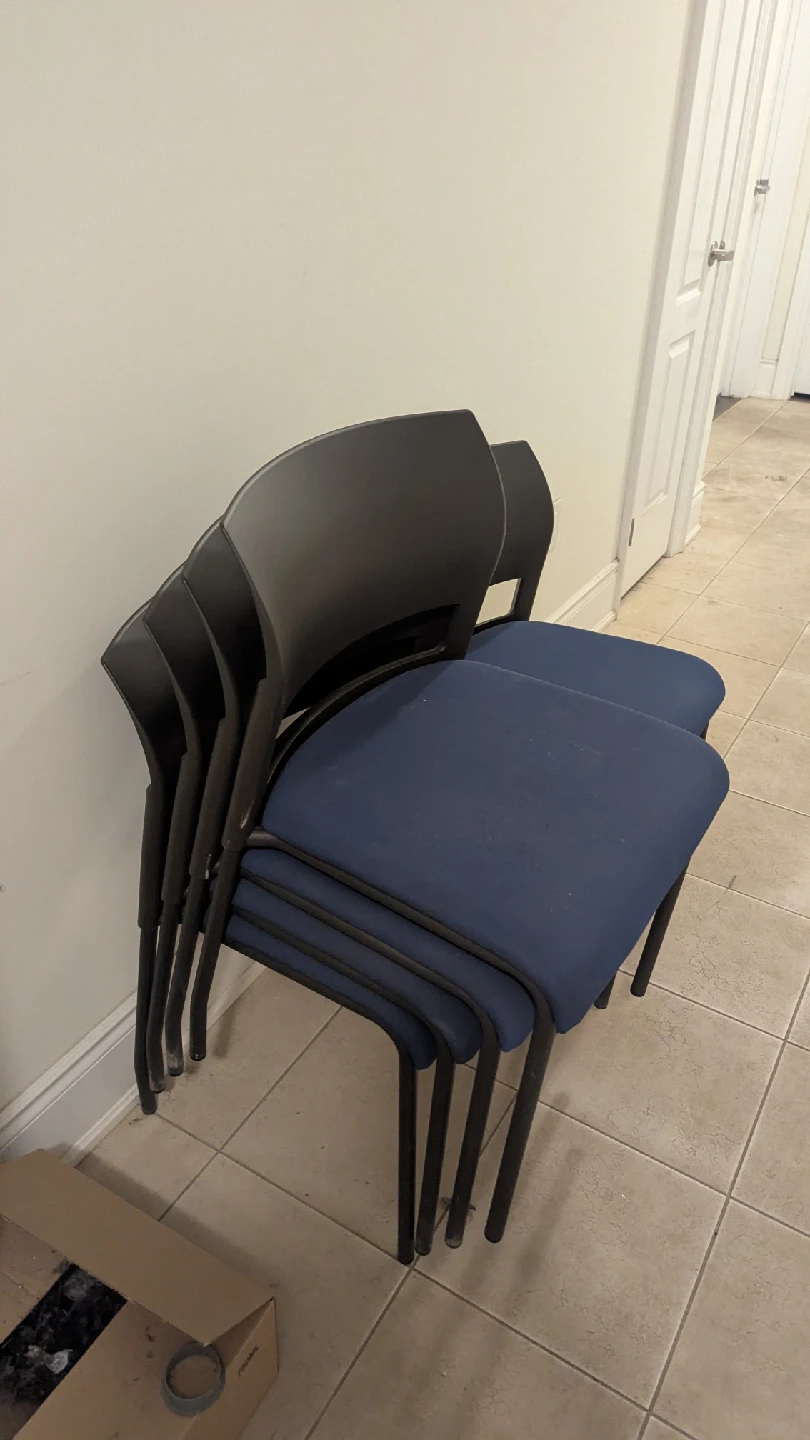 5 chairs - photo 4