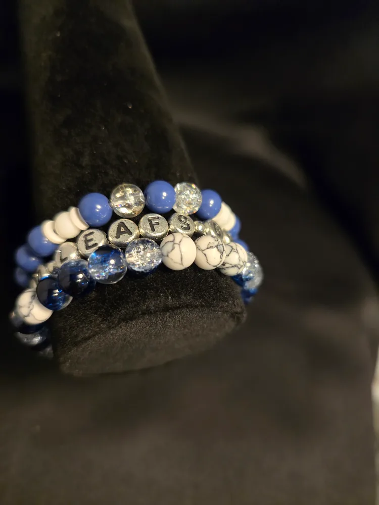 Toronto Maple Leafs Beaded Bracelet thumbnail