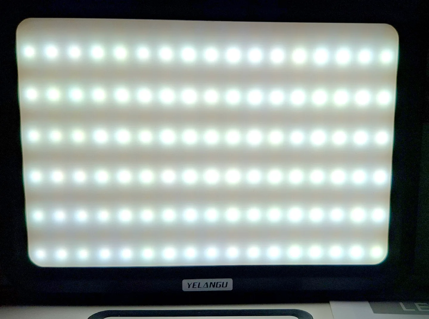 YELANGU LED204 Video Light Panel X2 image indicator(5)