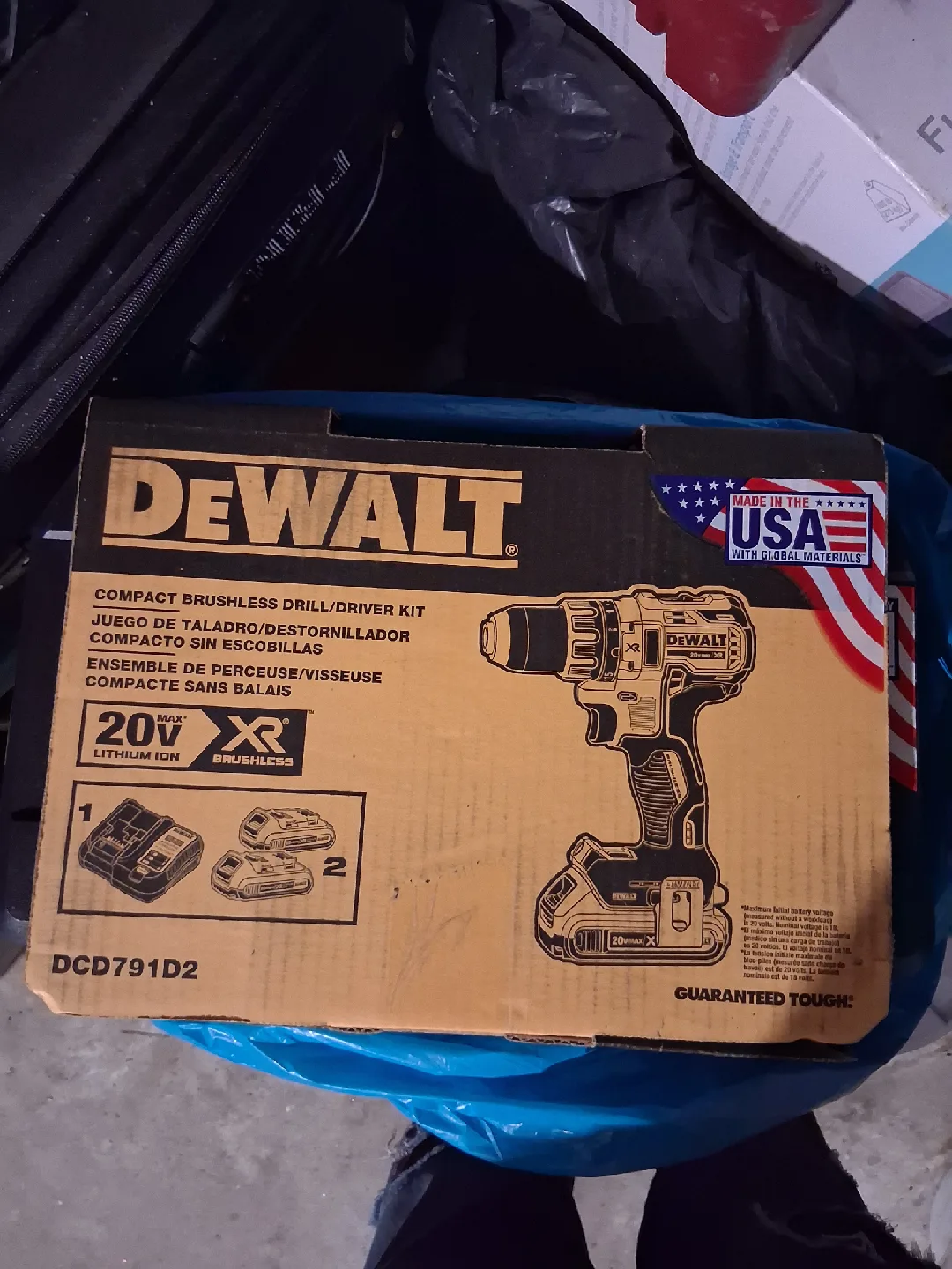DEWALT 20V MAX Cordless Drill/Driver Kit DCD791D2 thumbnail