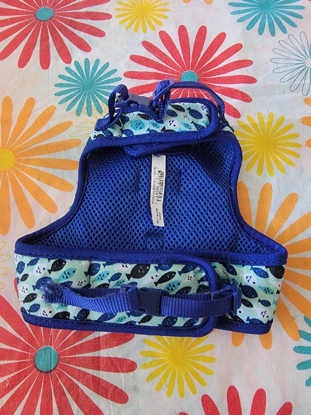 Blue Fish Pattern Cat Harness with Bow image indicator(3)