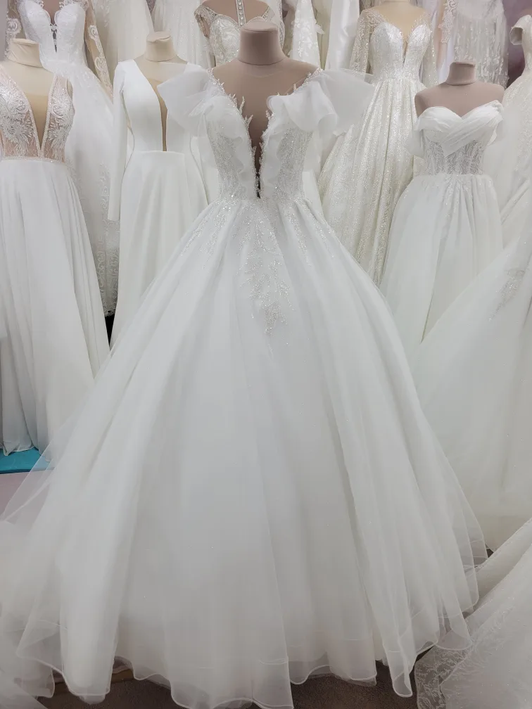 Wedding Dress - White image indicator(2)