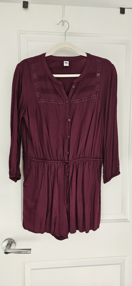 NEGOTIABLE - Old Navy Burgundy Romper - Size S (4)