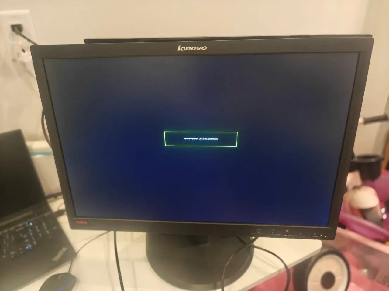Lenovo ThinkVision Monitor image indicator(2)