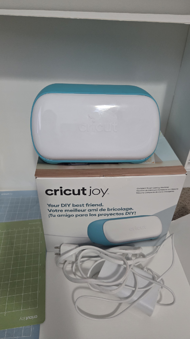 Cricut Joy Cutting Machine with Box and mats - photo 2