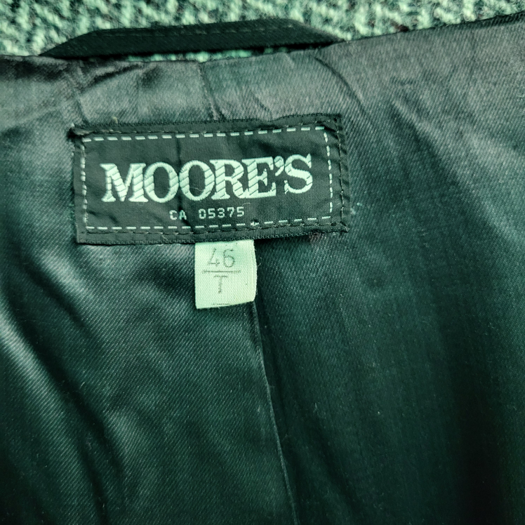 Moore's Herringbone Wool Overcoat, men's.  Size 46 - photo 5