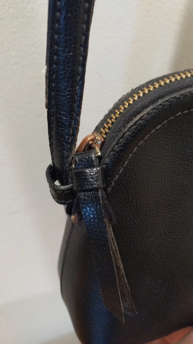 Kate Spade Black Crossbody Bag image indicator(2)