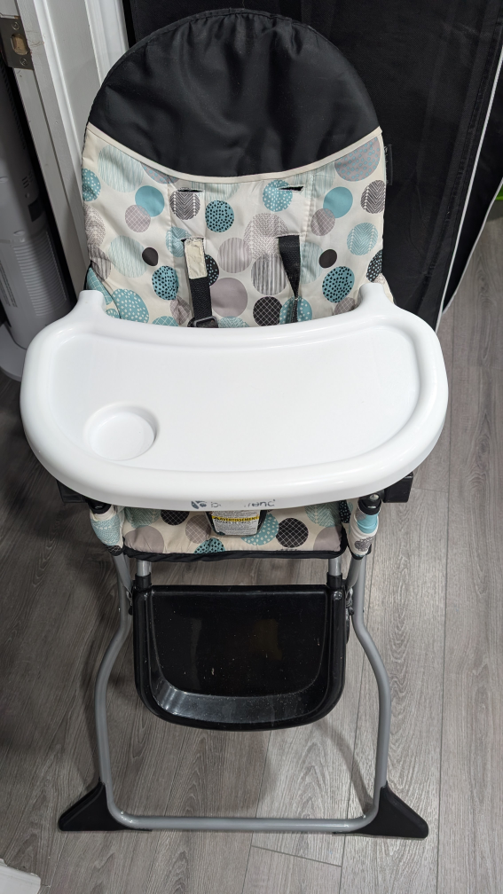 Baby Trend High Chair - Great Condition!