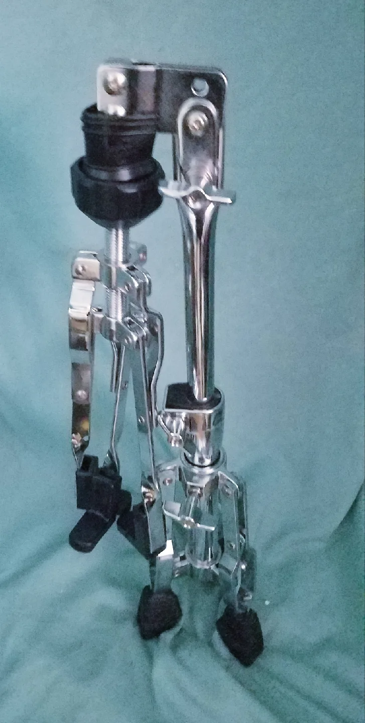 TAMA  Stage Master Snare Drum Stand Excellent Condition image indicator(7)