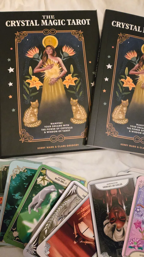 The Crystal Magic Tarot Deck by Kerry Ward & Clare Gregory image indicator(3)