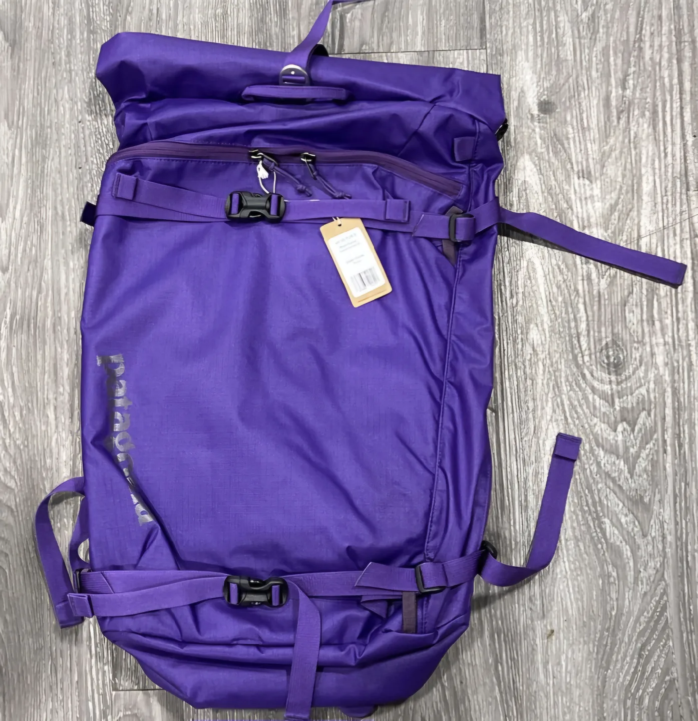 Patagonia Descensionist Pack 32L - Purple thumbnail