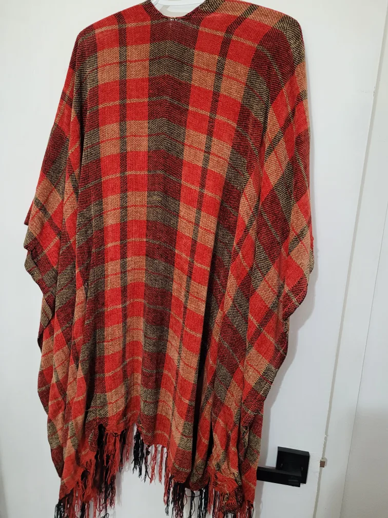 Red Plaid Poncho with Fringe image indicator(2)