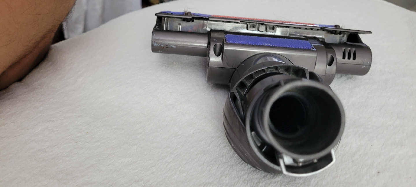 Dyson model V8 Vacuum Cleaner Head Attachment