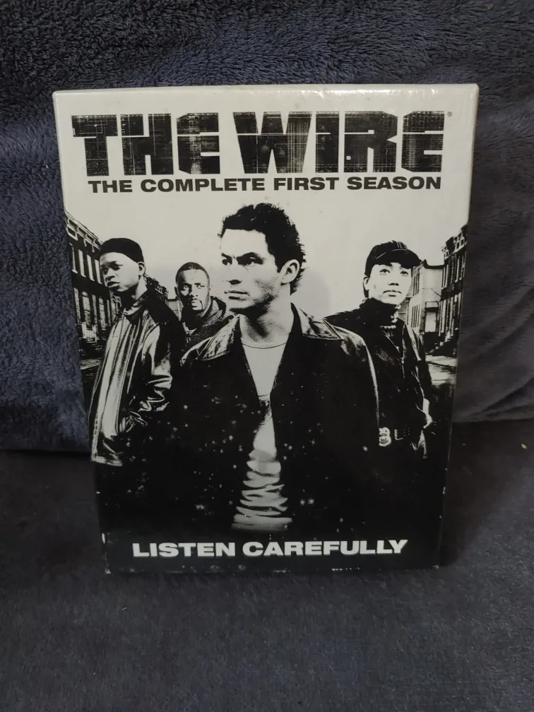 The Wire: The Complete First Season DVD Set thumbnail
