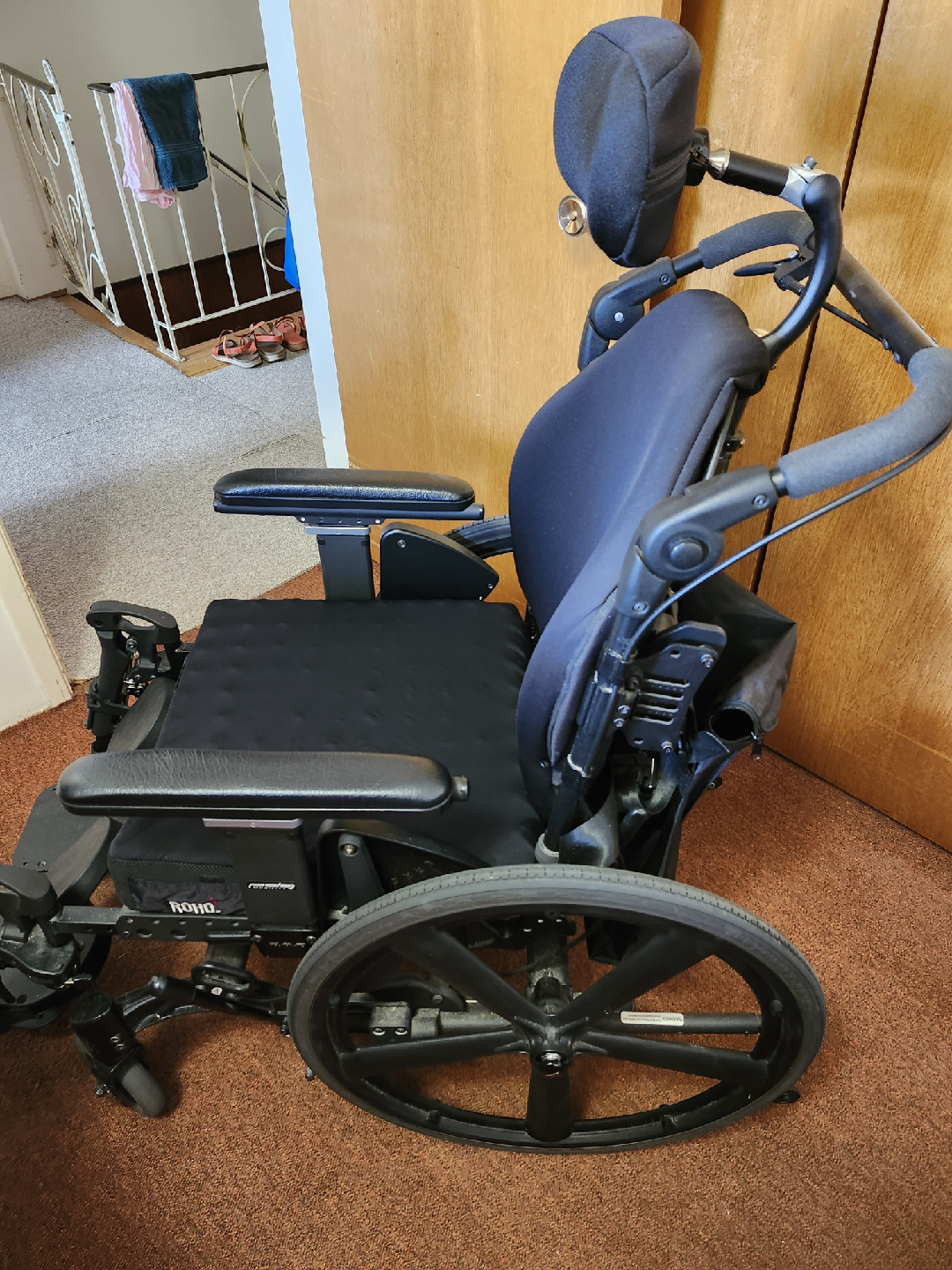 Wheelchair Fully Adjustable, Roho Cushion - photo 4