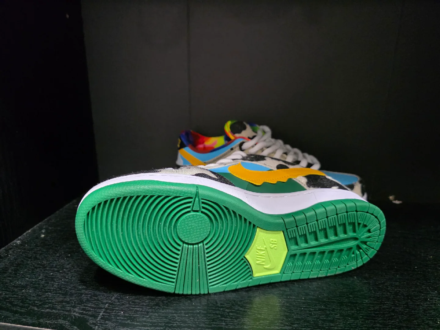Nike SB Dunk Low Ben & Jerry's Chunky Dunky image indicator(2)