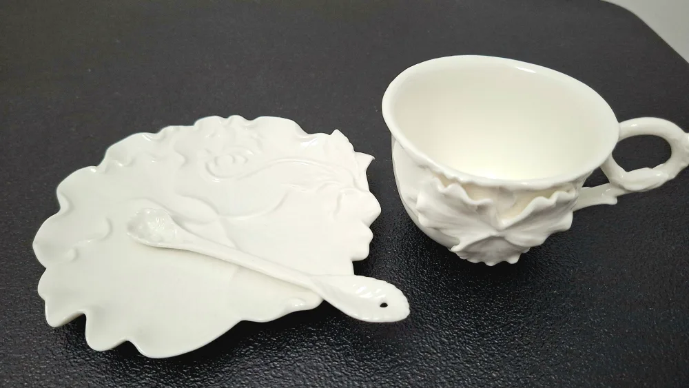 White Ceramic Teacup & Saucer Set image indicator(3)