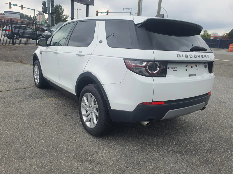 2018 Land Rover Discovery Sport HSE image indicator(8)