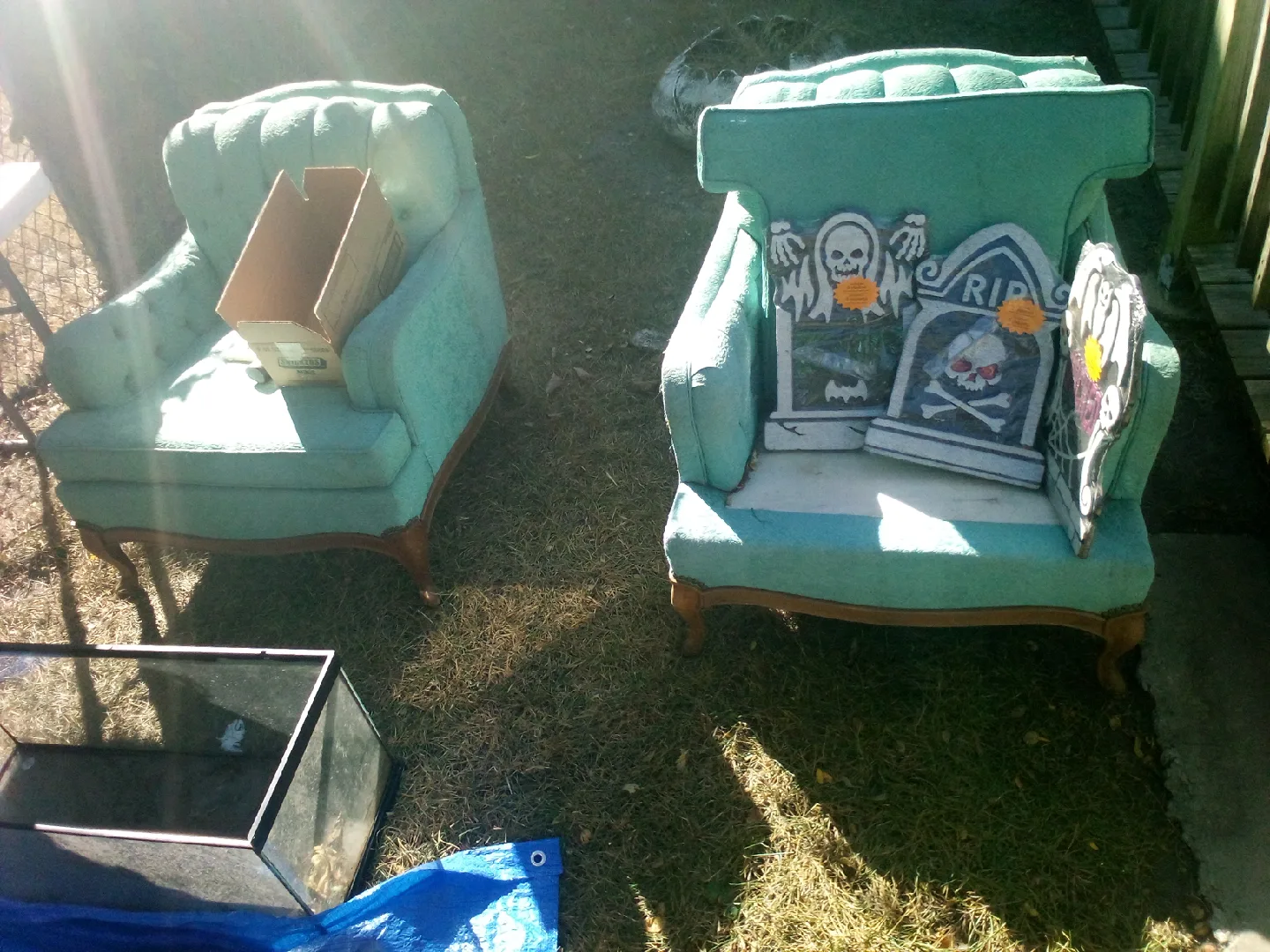 Yard Sale image indicator(3)