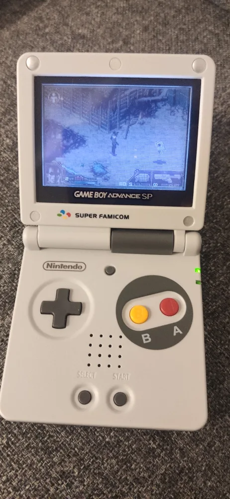Nintendo Game Boy Advance SP Super Famicom Edition image indicator(5)