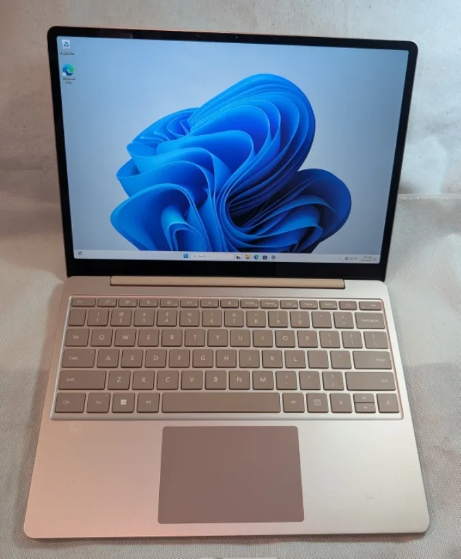 MICROSOFT SURFACE LAPTOP GO 2 WINDOWS 11 TOUCHSCREEN 8GB RAM i5