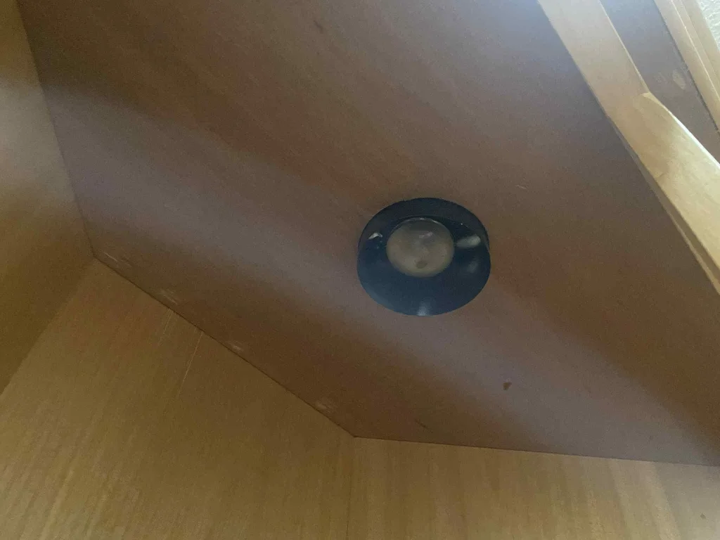 Wooden Display Corner Cabinet image indicator(3)