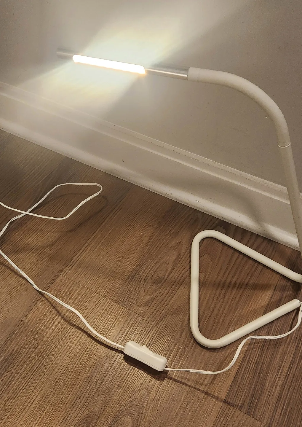 White LED Desk Lamp image indicator(2)