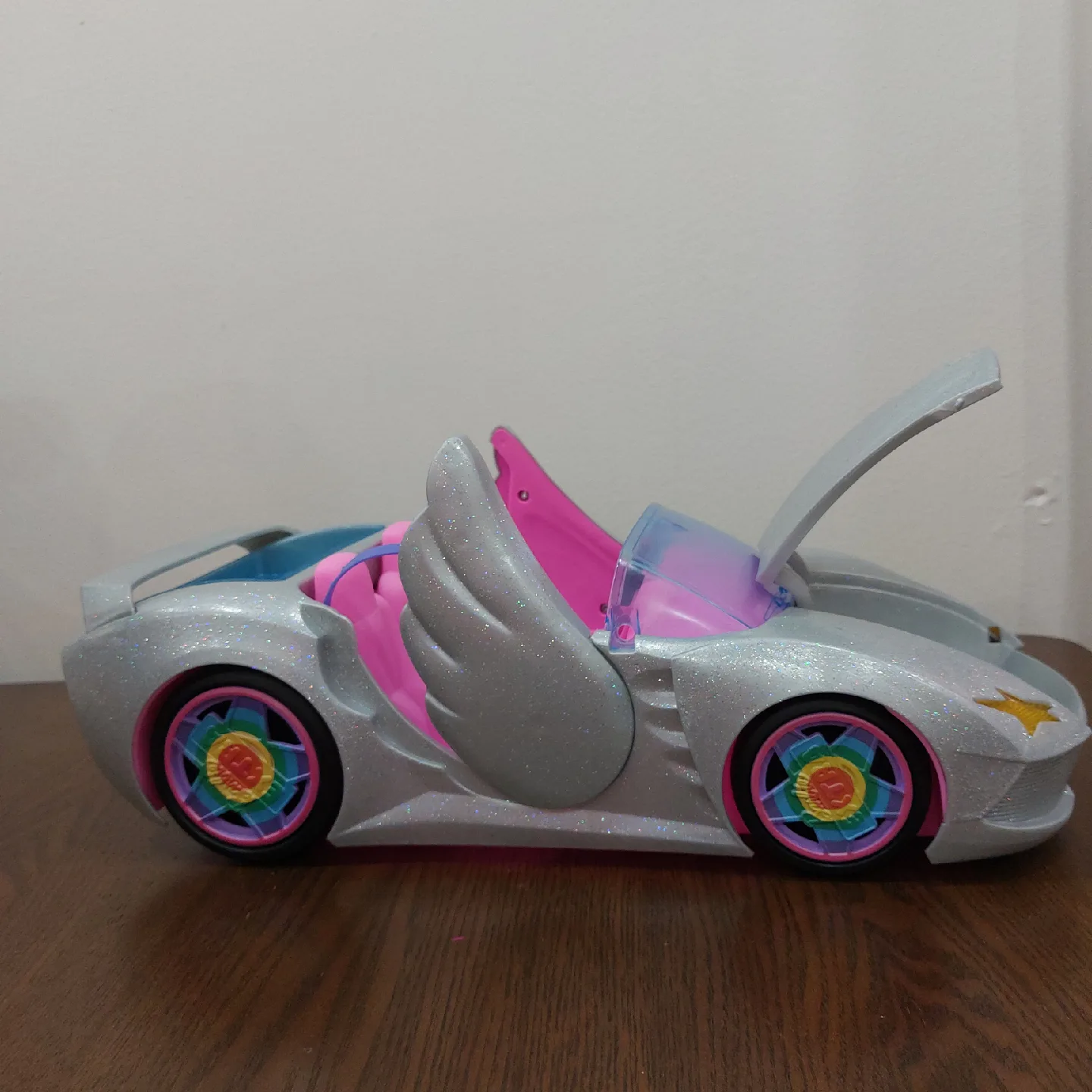 Barbie Extra Car image indicator(2)