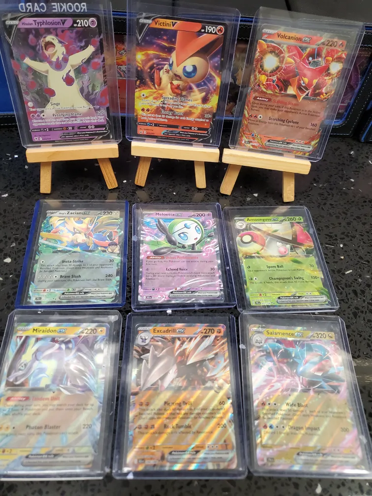 Pokémon Cards - Assorted V & EX thumbnail