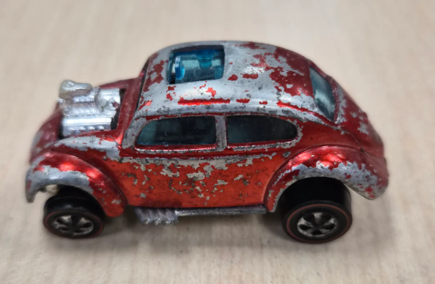 Vintage Hot Wheels Redline '67 VW Beetle image indicator(2)