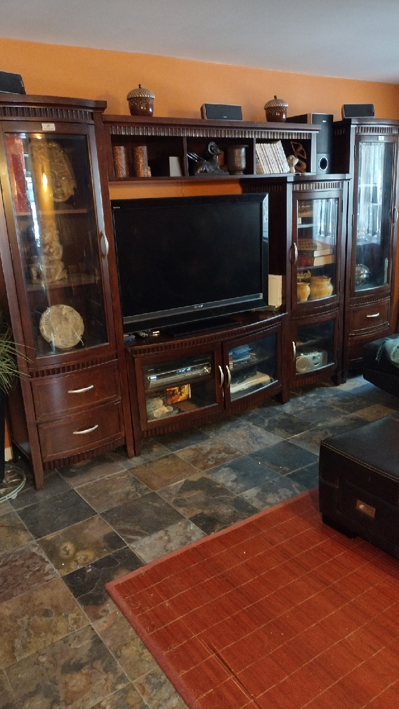 American Signature Entertainment Center 5 pieces.